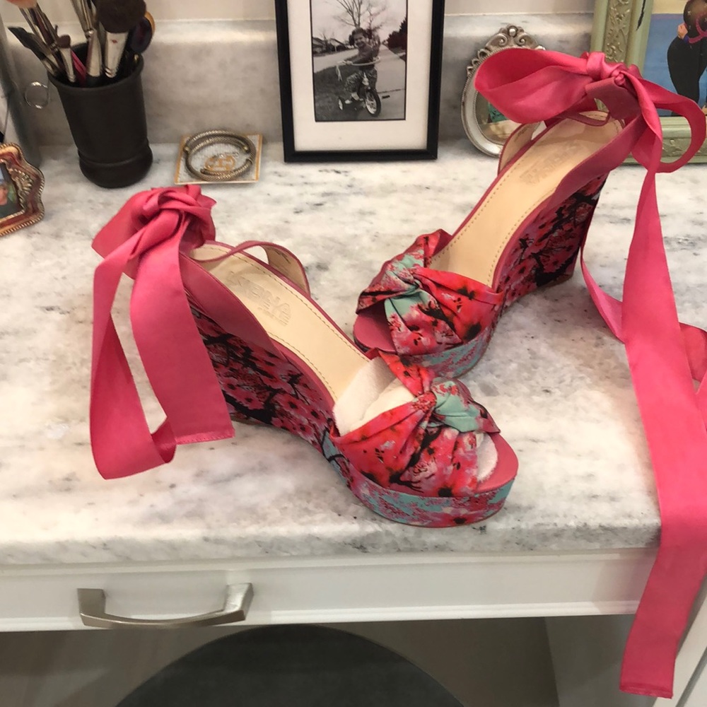 NWOT Kirby Zabete for 9west wedges